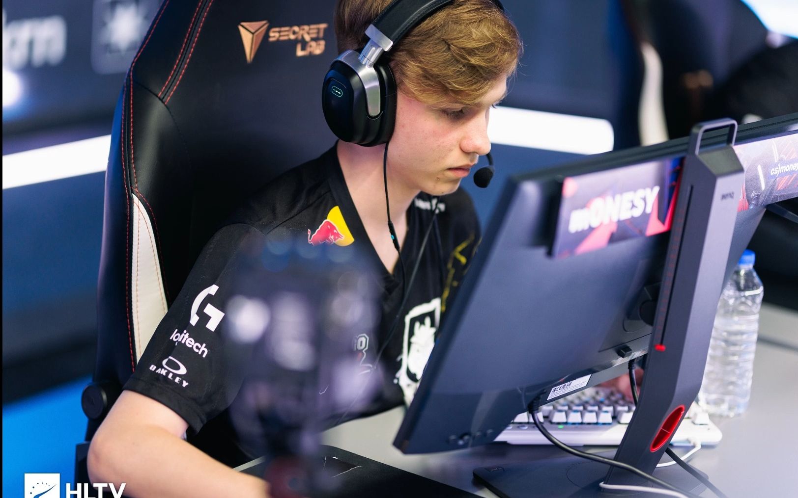 对阵四川男 对阵四川男