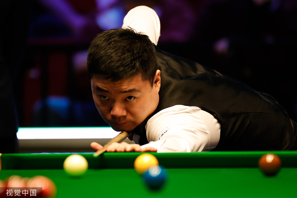 王哲林场下 王哲林场下